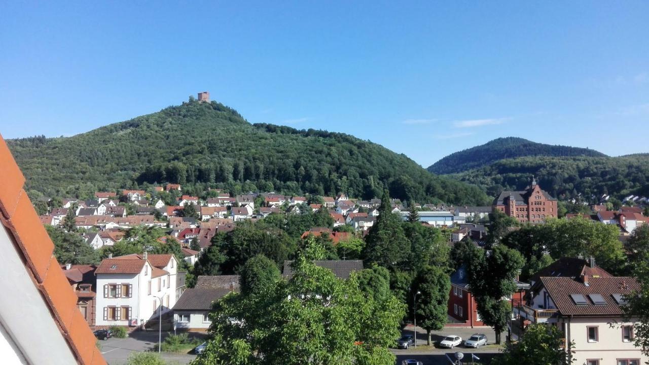 Ferienwohnung Anita Annweiler am Trifels Dış mekan fotoğraf
